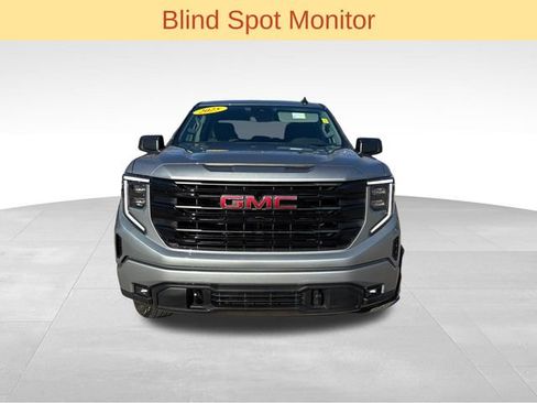 Used 2025 GMC Sierra 1500 Elevation image 4