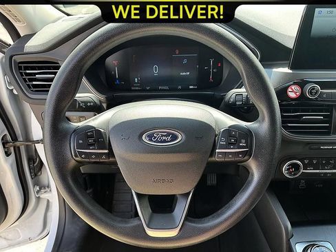 Used 2025 Ford Escape Active AWD/4WD image 11