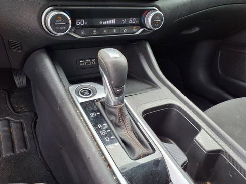 Used 2023 Nissan Sentra SR w/ Electronics Package image 10