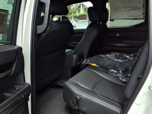 New 2026 Toyota Tacoma TRD Off-Road AWD/4WD image 8
