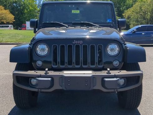 Used 2017 Jeep Wrangler Unlimited Sahara AWD/4WD image 8