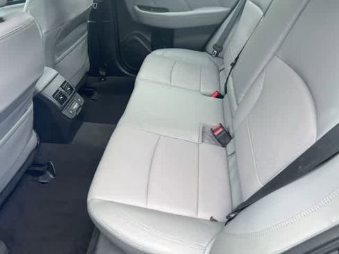 Used 2018 Subaru Legacy 3.6R Limited AWD/4WD image 22