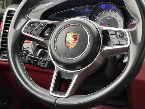 Used 2021 Porsche Cayenne GTS w/ Premium Package Plus image 25