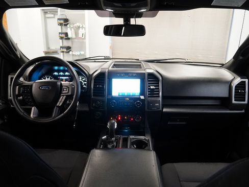 Used 2020 Ford F150 XLT w/ Equipment Group 302A Luxury image 18