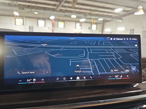 New 2026 BMW X5 xDrive40i w/ Climate Comfort Package AWD/4WD image 25