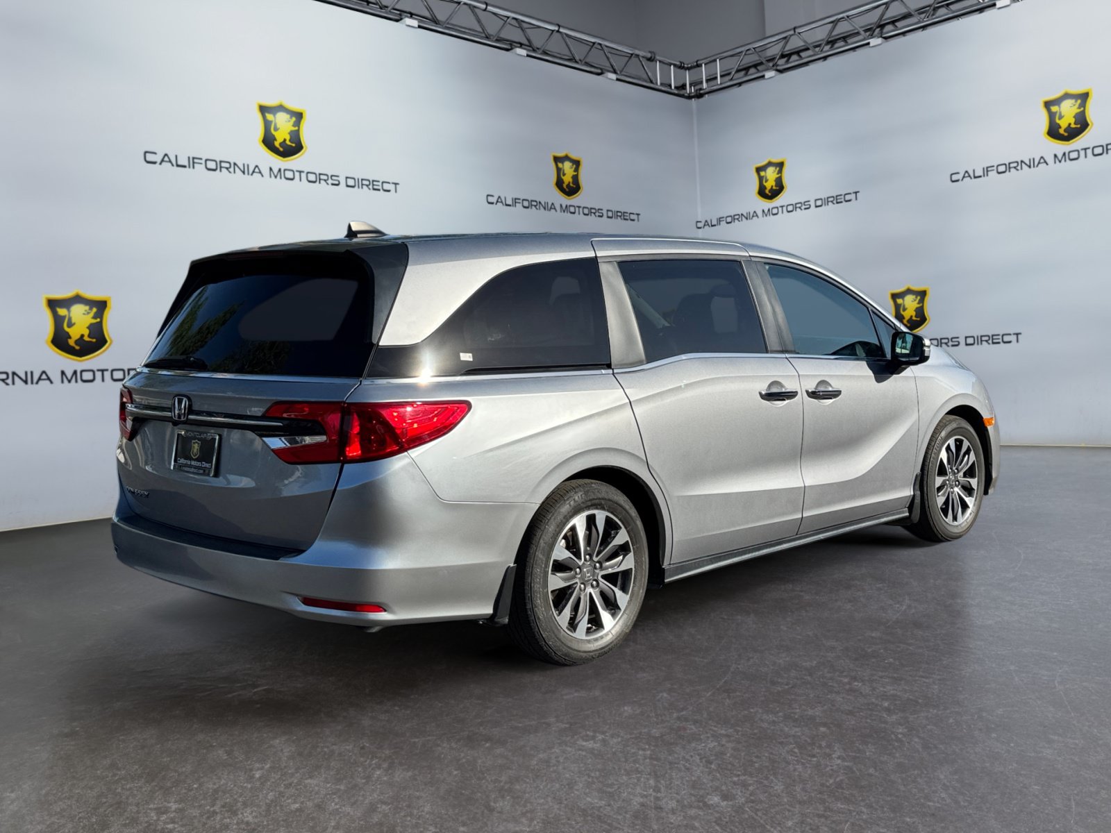 Used 2023 Honda Odyssey EX-L image 5
