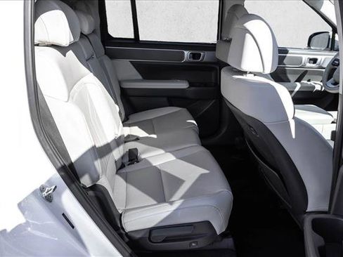 Used 2024 Hyundai Santa Fe SEL image 22