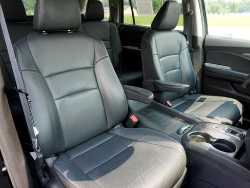 Used 2022 Honda Pilot EX-L image 27