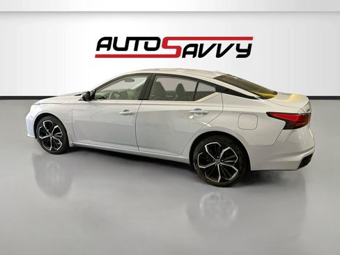 Used 2024 Nissan Altima 2.5 SR AWD/4WD image 4