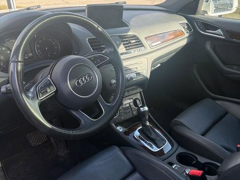 Used 2018 Audi Q3 2.0T Premium Plus w/ Premium Plus Package image 3