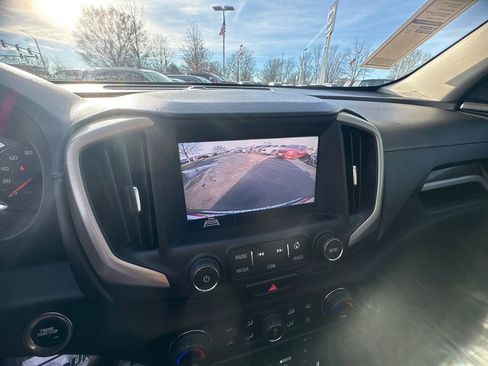 Used 2018 GMC Terrain Denali image 24