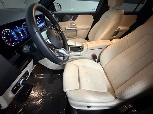Certified 2026 Mercedes-Benz GLA 250 image 24