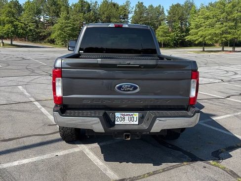 Used 2019 Ford F250 XL w/ STX Appearance Package AWD/4WD image 8
