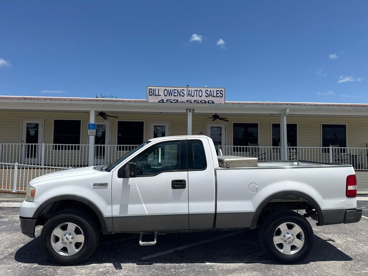 Used 2004 Ford F150 XL AWD/4WD image 2