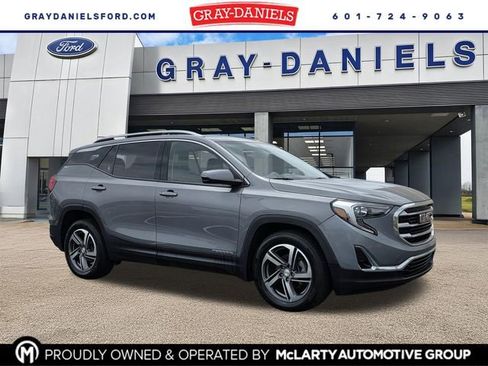 Used 2020 GMC Terrain SLT FWD image 1