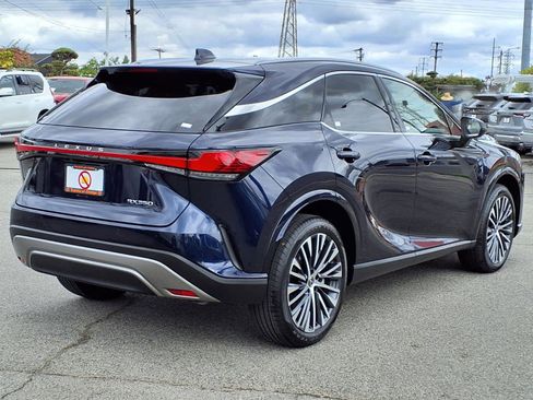 Used 2023 Lexus RX 350 Premium w/ Accessory Package (Z1) FWD image 6