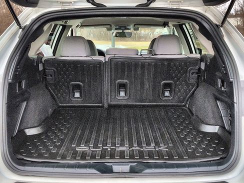 Certified 2022 Subaru Outback Premium image 34