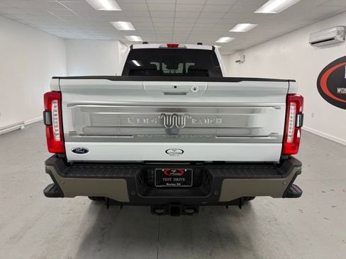 New 2026 Ford F250 4x4 Crew Cab Super Duty image 7