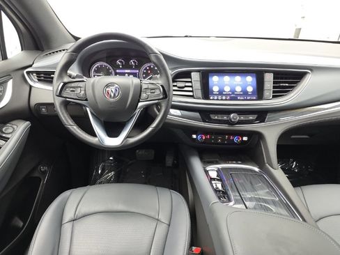 Certified 2023 Buick Enclave Essence image 16