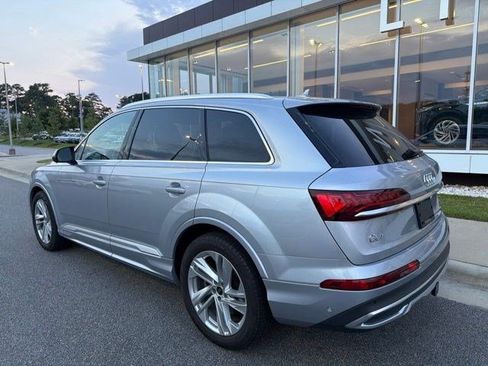 Used 2021 Audi Q7 3.0T Prestige AWD/4WD image 3
