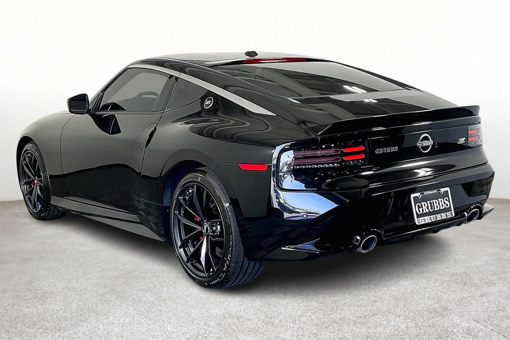 New 2026 Nissan Z Performance w/ Floor Mat Package RWD image 5