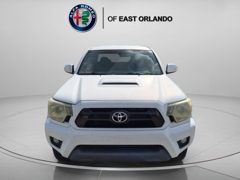 Used 2015 Toyota Tacoma PreRunner w/ TRD Sport Package RWD image 2