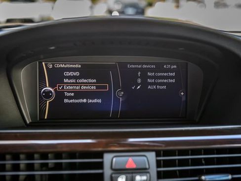 Used 2012 BMW 328i Convertible image 27