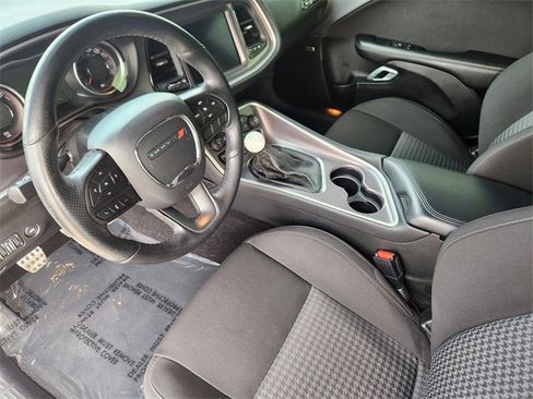 Used 2021 Dodge Challenger R/T Scat Pack w/ Driver Convenience Group image 7