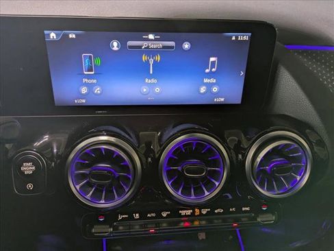 Certified 2025 Mercedes-Benz GLA 250 image 15