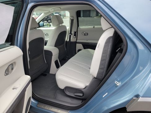 New 2024 Hyundai Ioniq 5 Limited AWD/4WD image 6