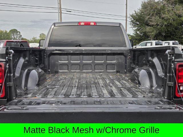 Used 2025 RAM 3500 Tradesman w/ Chrome Appearance Group AWD/4WD image 9