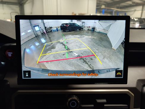 Used 2024 Toyota Tacoma TRD Sport w/ TRD Sport Upgrade Package image 12