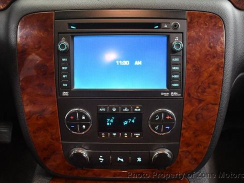 Used 2010 Chevrolet Suburban LTZ image 32