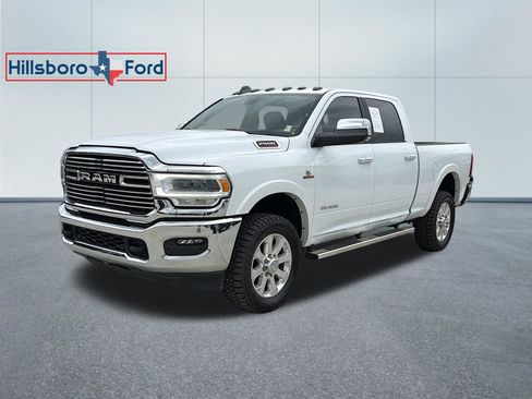 Used 2022 RAM 2500 Laramie AWD/4WD image 1