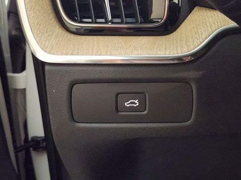 New 2026 Volvo XC60 B5 Core image 22