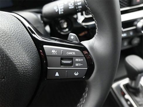 New 2026 Honda Civic Sport image 17