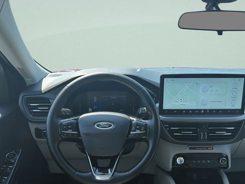 Certified 2025 Ford Escape Active w/ Tech Pack #1 AWD/4WD image 11