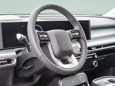 New 2026 Hyundai Ioniq 9 SE AWD/4WD image 28