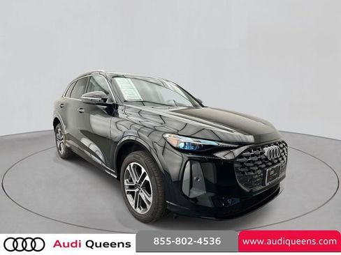 Used 2025 Audi Q5 Premium w/ Convenience Package AWD/4WD image 5