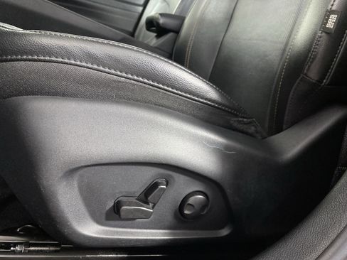 Used 2022 Jeep Compass Limited w/ (RED) Package image 20