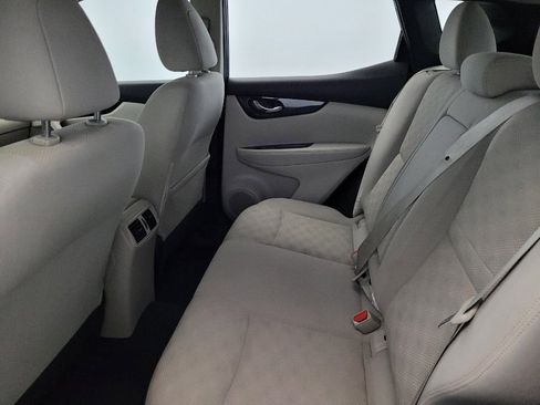 Used 2019 Nissan Rogue Sport SV AWD/4WD image 18