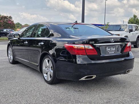 Used 2011 Lexus LS 460 w/ Comfort Pkg RWD image 10