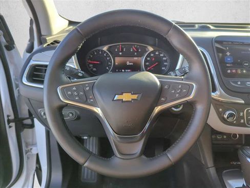 Used 2020 Chevrolet Equinox Premier image 12