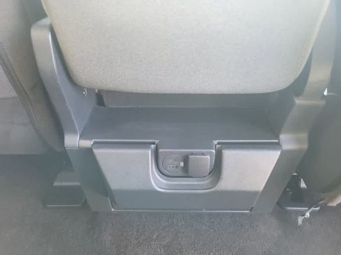 Used 2022 Ford F150 XLT w/ XTR Package image 23