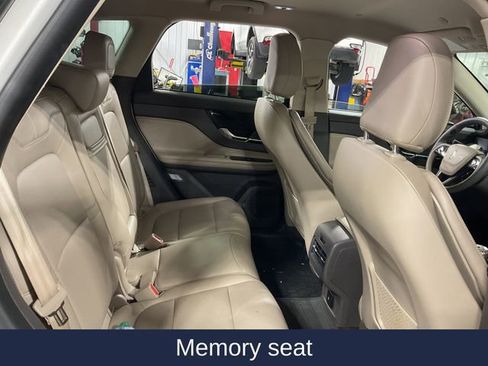 Used 2022 Lincoln Corsair FWD w/ Equipment Group 101A image 13