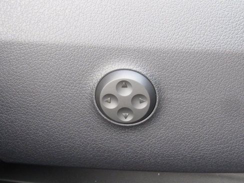 New 2026 Mercedes-Benz GLC 300 4MATIC image 20