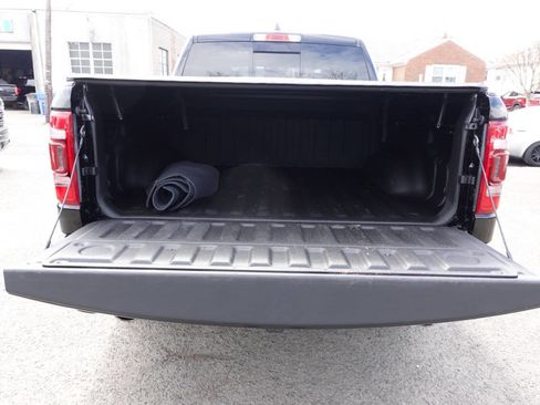 Used 2022 RAM 1500 Laramie AWD/4WD image 31
