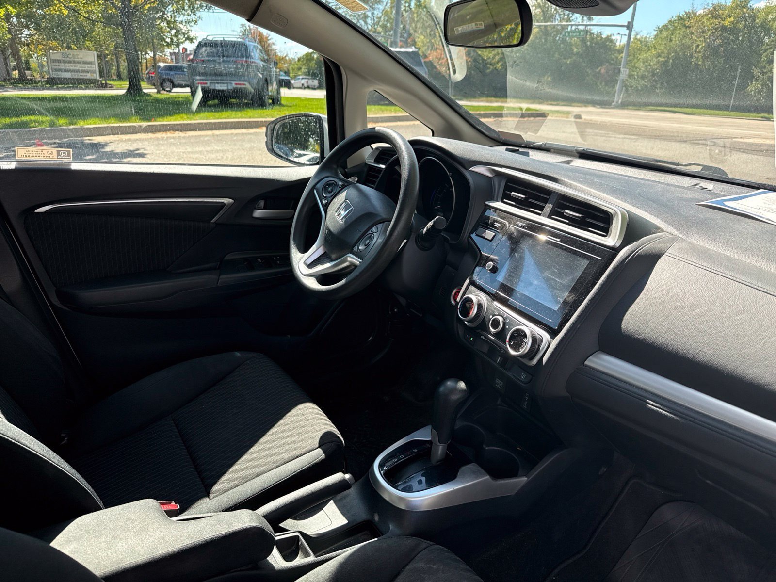 Used 2019 Honda Fit EX image 19