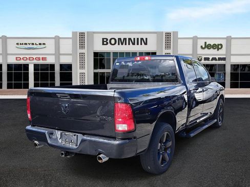 Used 2018 RAM 1500 Express w/ Black Ram 1500 Express Group image 3