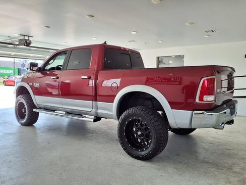 Used 2013 RAM 1500 Laramie w/ Convenience Group AWD/4WD image 2